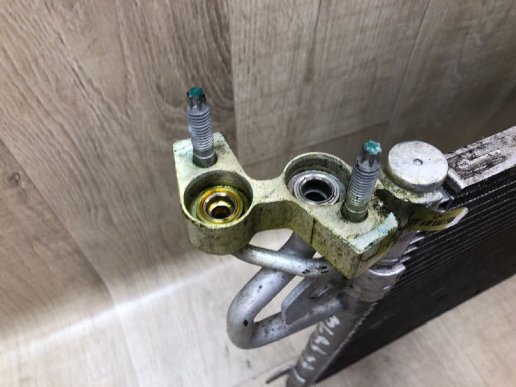 EJ7Z-19712-B | Радіатор кондиціонера FORD ESCAPE 12-19 - Фото 7