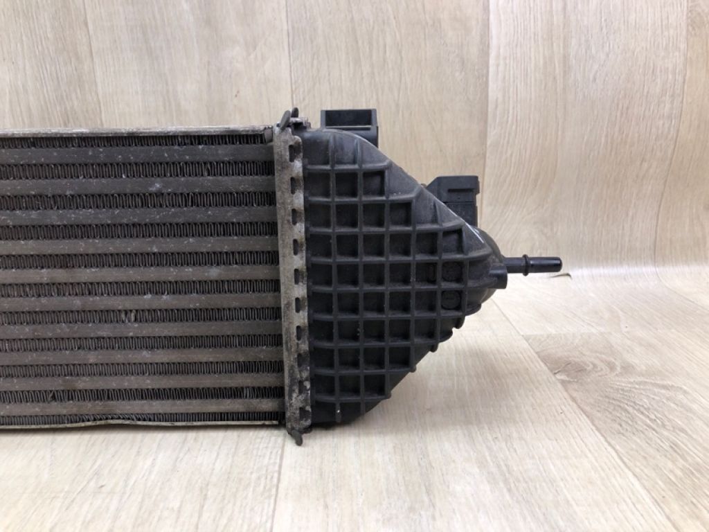 BV6Z-6K775-B | Радіатор інтеркулера FORD ESCAPE 12-19 - Фото 6