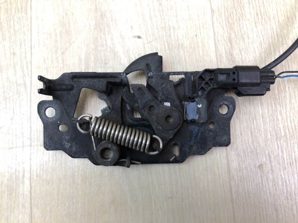 CV6Z-16700-B | Замок капоту FORD ESCAPE 12-19 - Фото 4