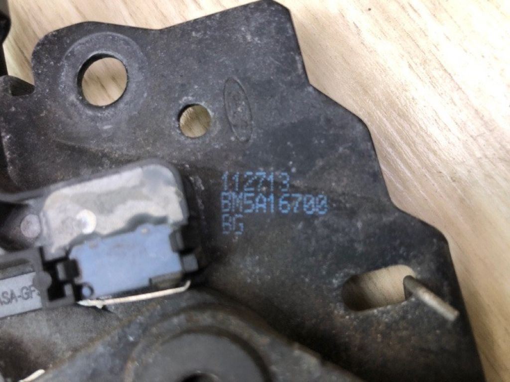 CV6Z-16700-B | Замок капоту FORD ESCAPE 12-19 - Фото 6