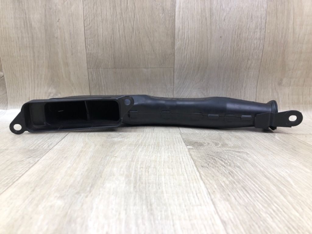 F1FZ-9A624-B | Повітрозабірник FORD ESCAPE 12-19 - Фото 2