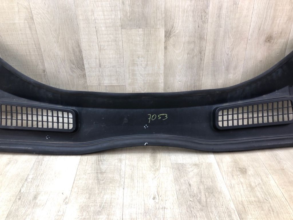 CJ5Z-78022A68-A | Пластик під лобове скло / Жабо FORD ESCAPE 12-19 - Фото 3