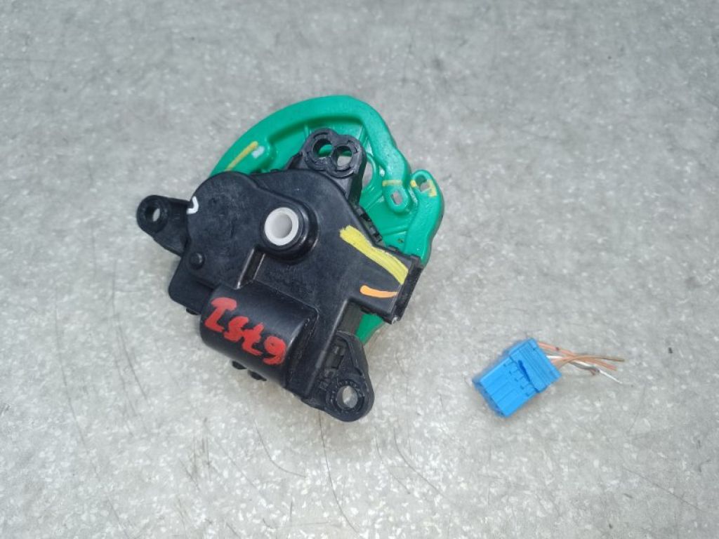 971573SAA0 | Моторчик заслонки печки KIA OPTIMA TF 11-16