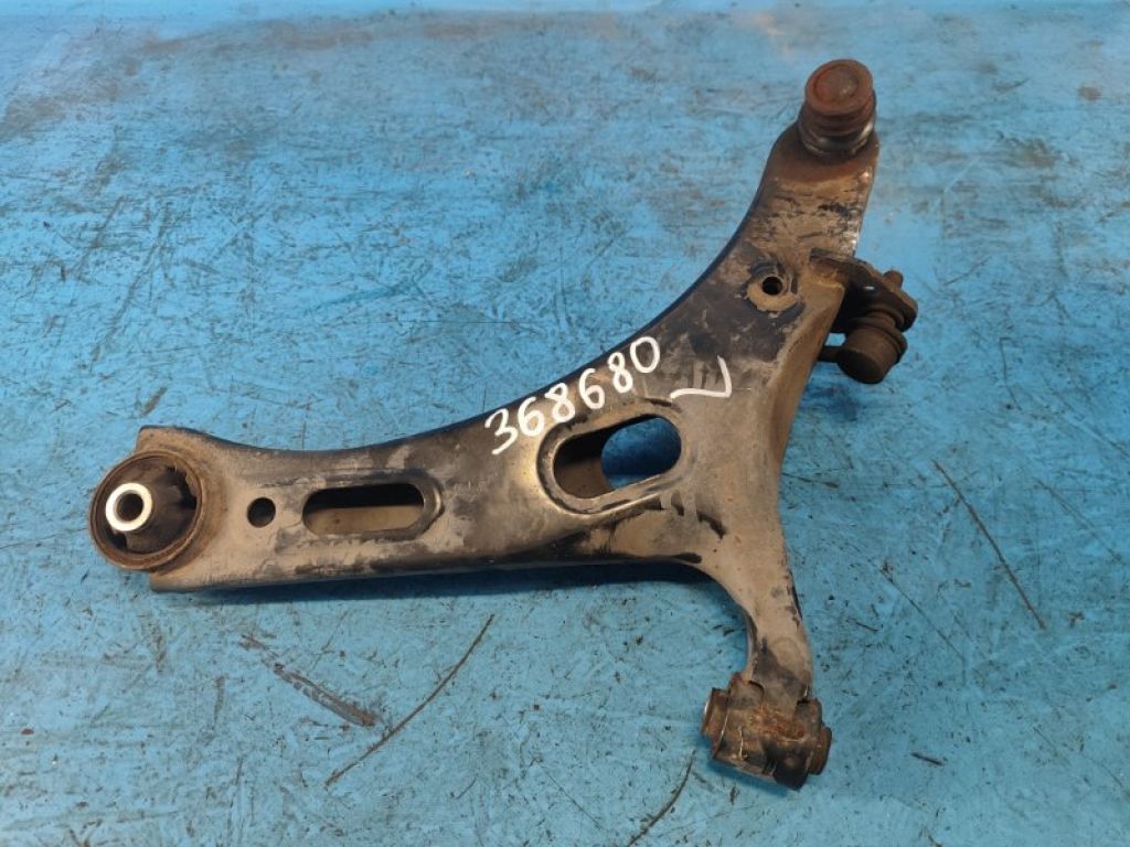 20202AJ05A | Важіль передньої підвіски нижній лів. SUBARU OUTBACK 09-14 BR