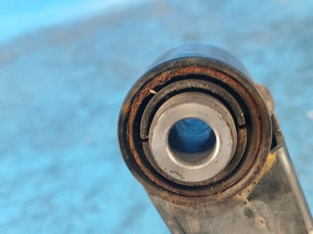 20202AJ05A | Важіль передньої підвіски нижній лів. SUBARU OUTBACK 09-14 BR - Фото 5