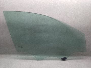 Скло дверей передн. прав. KIA SORENTO UM 14-