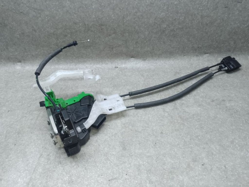 81320C5010 | Замок двері передн. прав. KIA SORENTO UM 14-