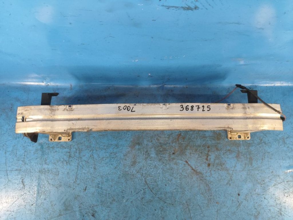 8R0 807 113 B | Усилитель переднего бампера AUDI Q5 08-16 - Фото 2