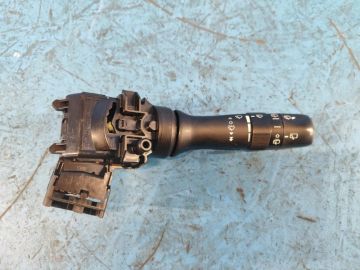 Підрульовий перемикач прав. TOYOTA PRIUS - 30 09-17