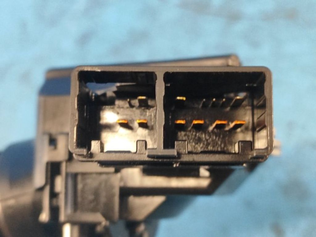 84652-48180 | Підрульовий перемикач прав. TOYOTA PRIUS - 30 09-17 - Фото 3