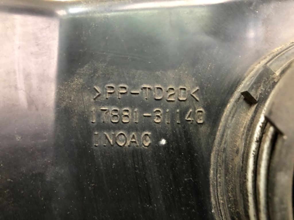 1788131140 | Резонатор повітряного фільтра LEXUS ES350 06-12 - Фото 6