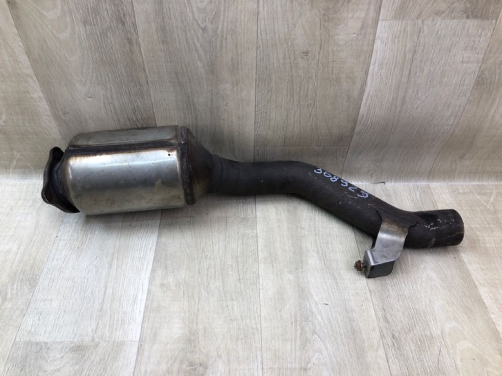 95811302310 | Приемная труба глушителя лев. PORSCHE CAYENNE 10-18