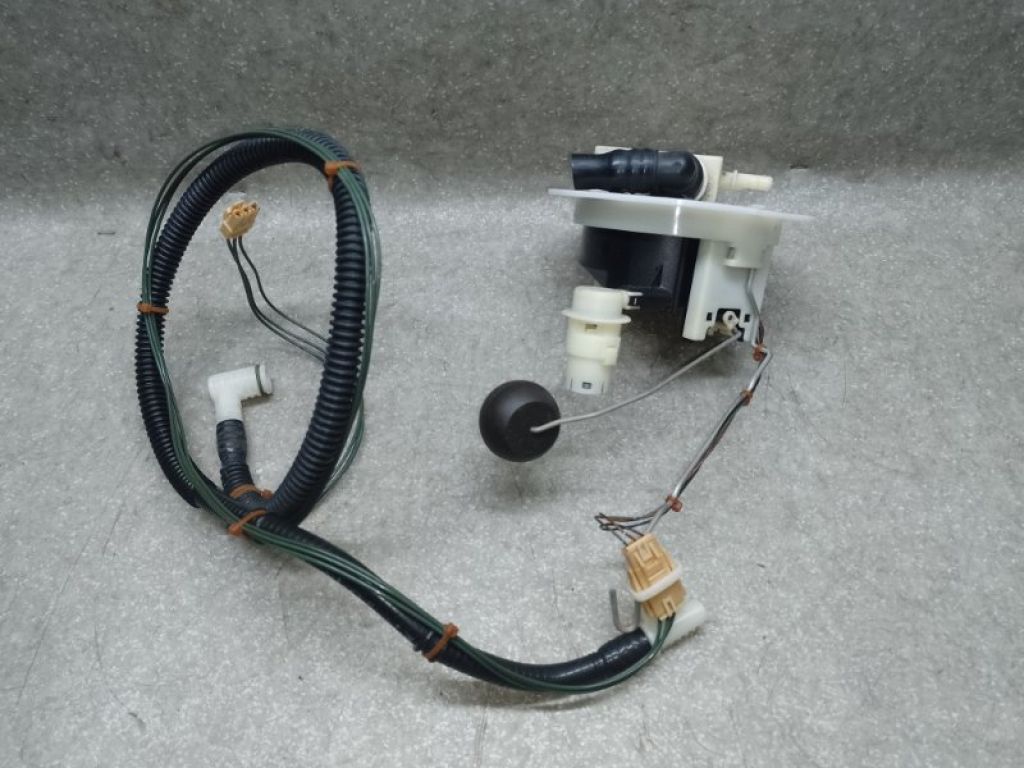 8K0201301B | Датчик рівня палива AUDI A5 07-17