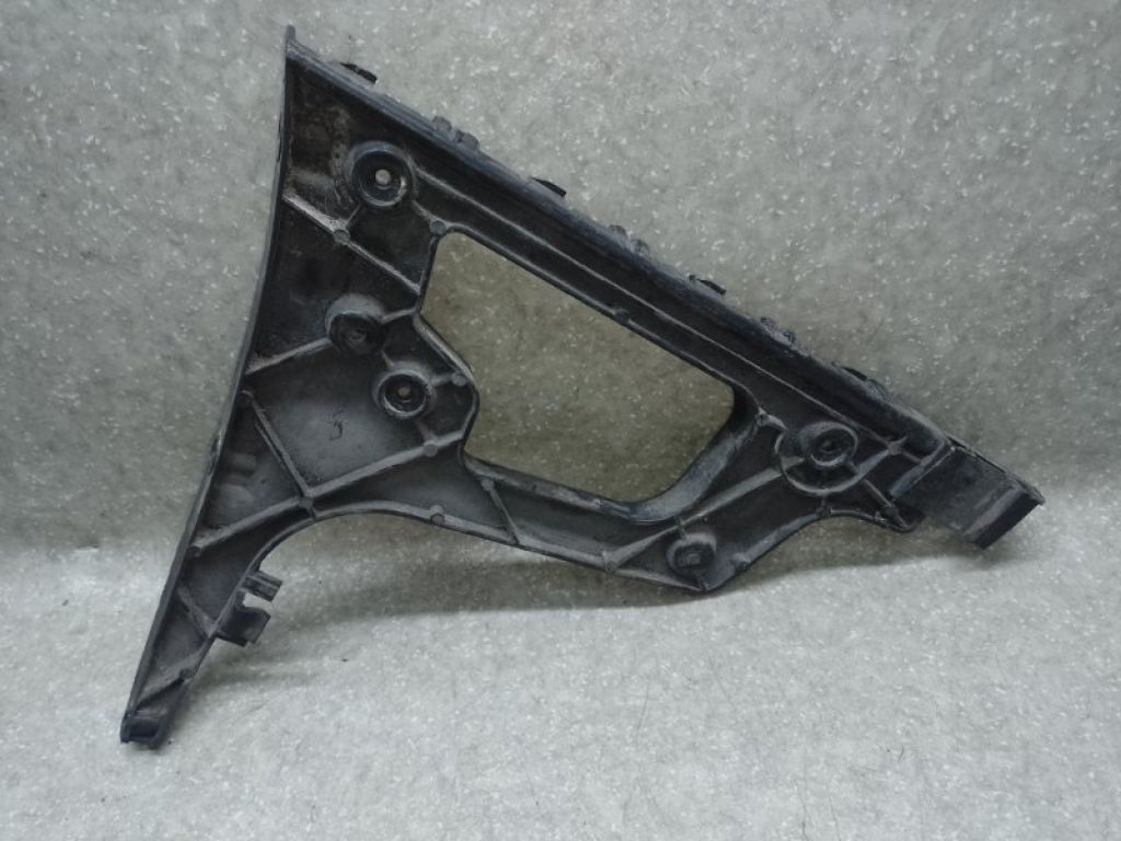 8T0807572 | Кронштейн заднього бампера прав. AUDI A5 07-17 - Фото 2