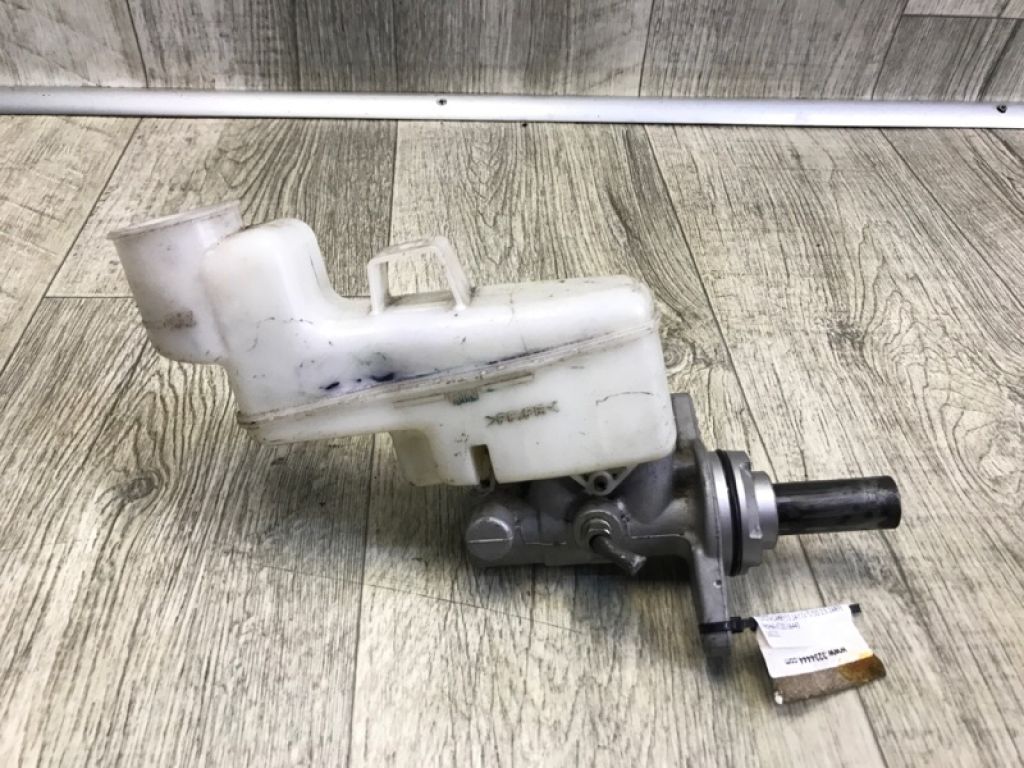 47201-06443 | Головний гальмівний циліндр TOYOTA CAMRY 55 14-17 - Фото 2