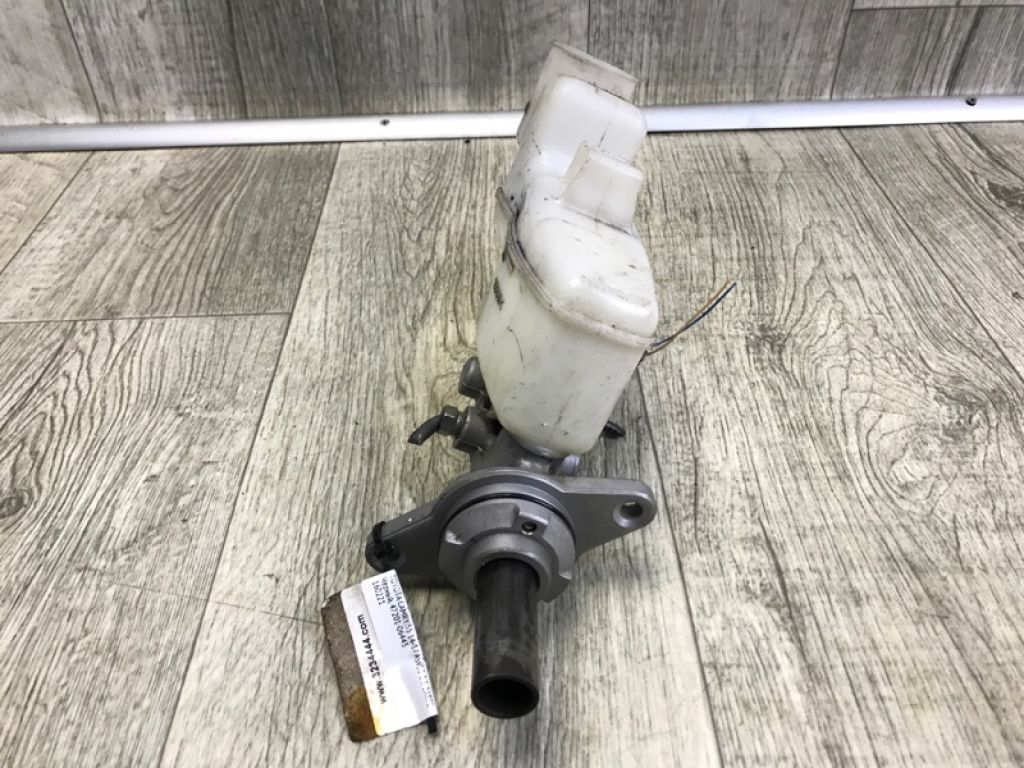 47201-06443 | Головний гальмівний циліндр TOYOTA CAMRY 55 14-17 - Фото 3