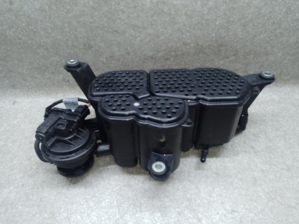 8K0201801C | Абсорбер паливний AUDI A5 07-17