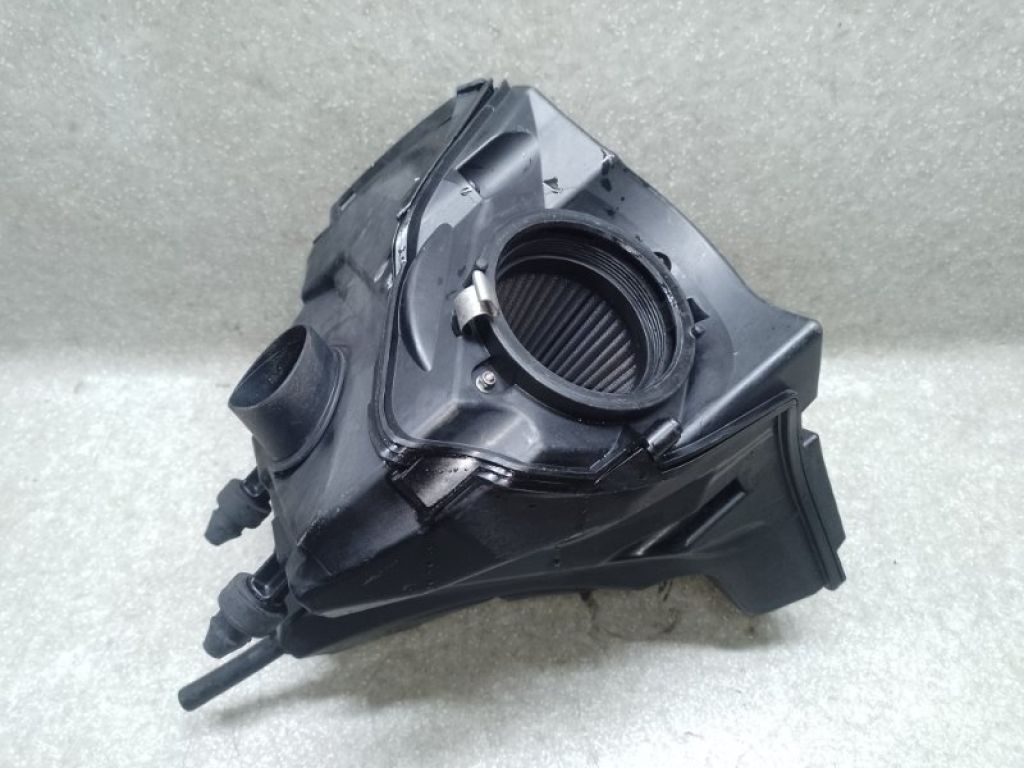 8K0133837S | Корпус повітряного фільтра AUDI A5 07-17 - Фото 4