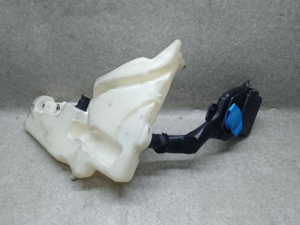 8T0955453C | Бачок омивача AUDI A5 07-17