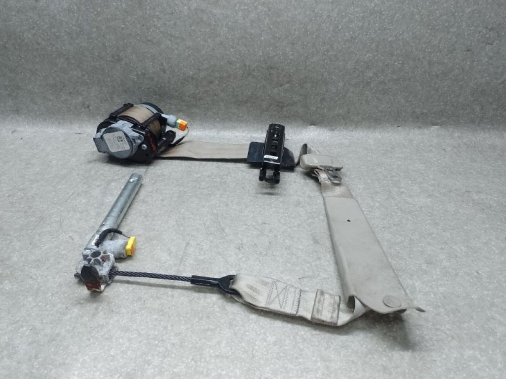 CJ5Z-78611B08-AD | Ремінь безпеки передн. прав. FORD ESCAPE 12-19