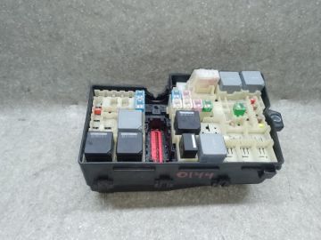 Блок запобіжників моторний відсік FORD ESCAPE 12-19