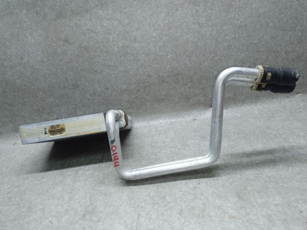 BV6Z-18476-A | Радіатор пічки FORD ESCAPE 12-19 - Фото 3