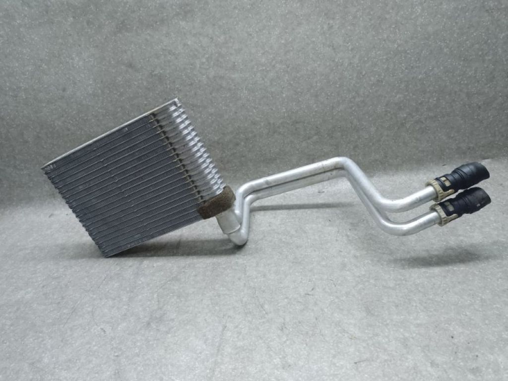 BV6Z-18476-A | Радіатор пічки FORD ESCAPE 12-19 - Фото 4