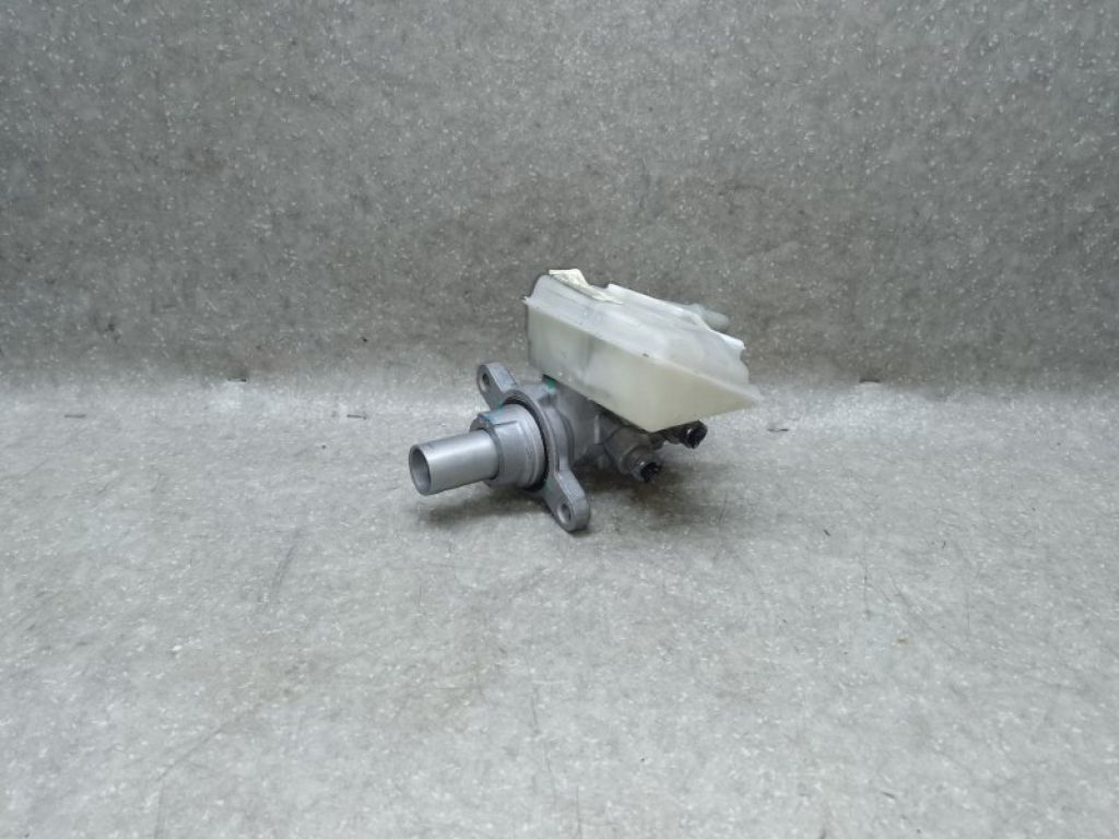 EV6Z-2140-A | Головний гальмівний циліндр FORD ESCAPE 12-19