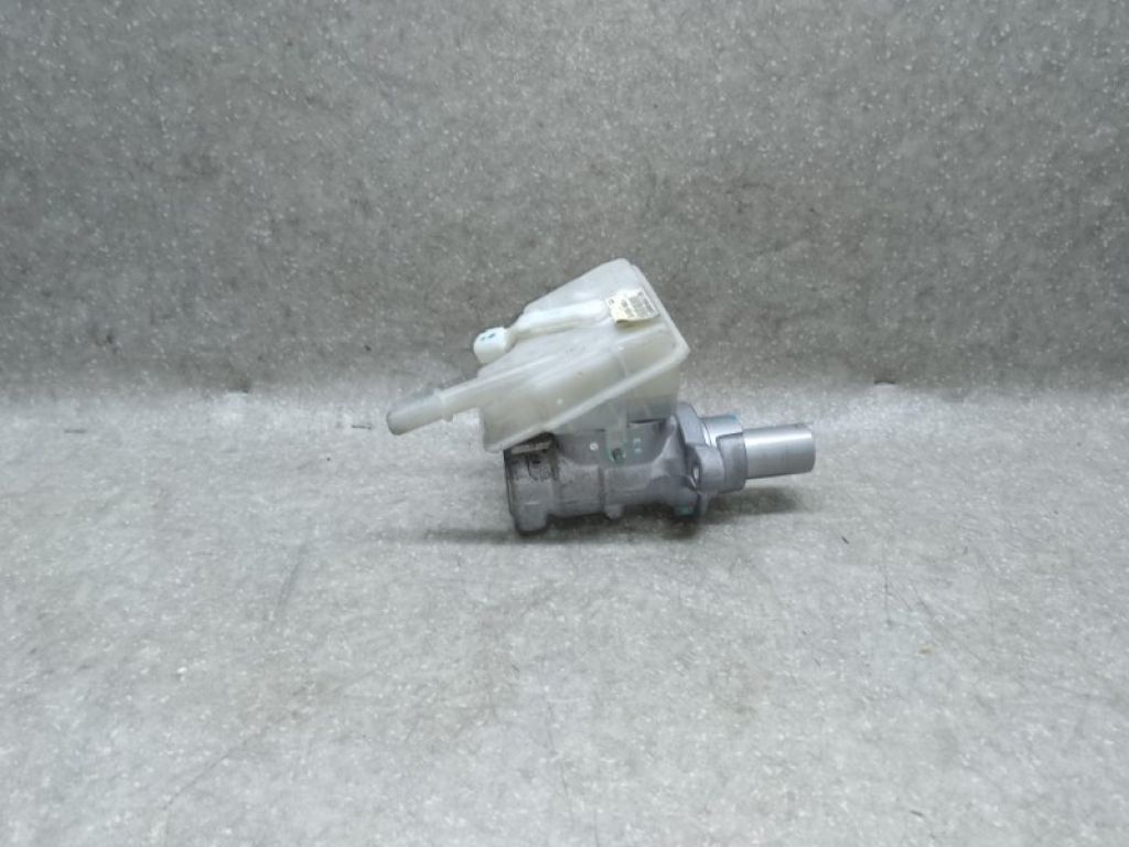 EV6Z-2140-A | Головний гальмівний циліндр FORD ESCAPE 12-19 - Фото 2