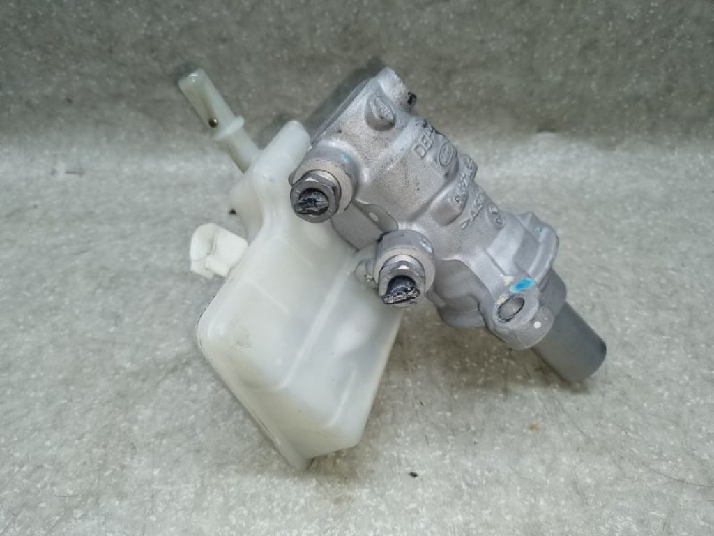 EV6Z-2140-A | Головний гальмівний циліндр FORD ESCAPE 12-19 - Фото 3