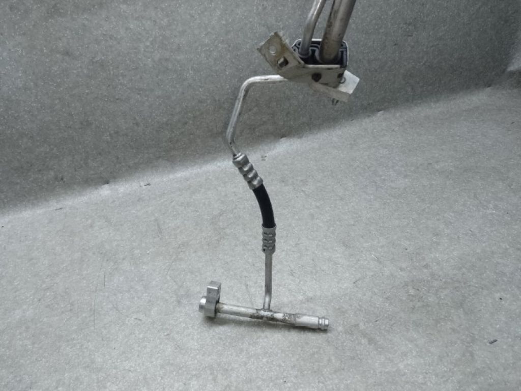 CV6Z-19A834-D | Трубка кондиціонеру FORD ESCAPE 12-19 - Фото 4