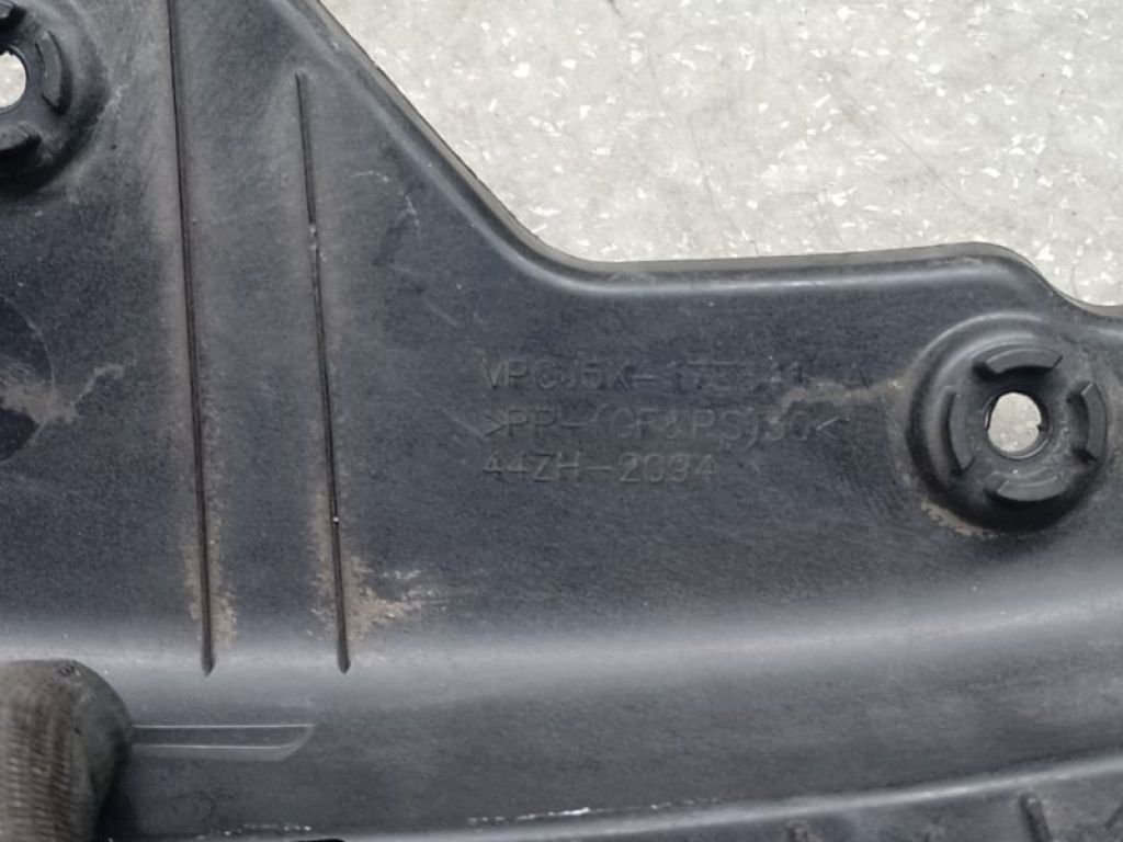 CJ5Z-17C973-A | Кронштейн переднього бампера (під фарою) лів. FORD ESCAPE 12-19 - Фото 3