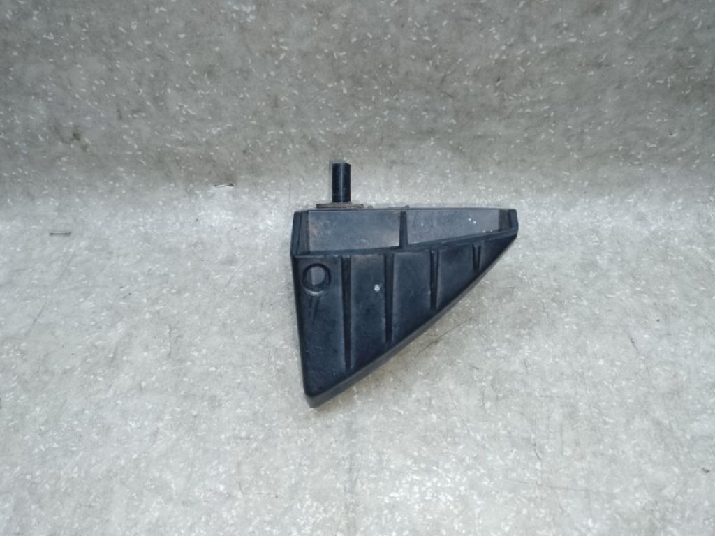 CJ5Z-17D942-C | Кронштейн заднього бампера прав. FORD ESCAPE 12-19 - Фото 2