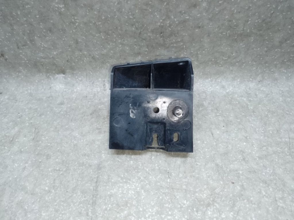 CJ5Z-17D942-C | Кронштейн заднього бампера прав. FORD ESCAPE 12-19 - Фото 3