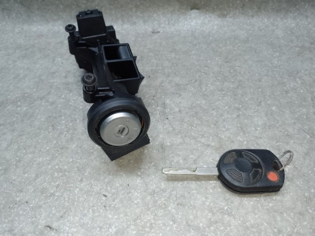 BV6Z-3511-B | Замок запалювання FORD ESCAPE 12-19