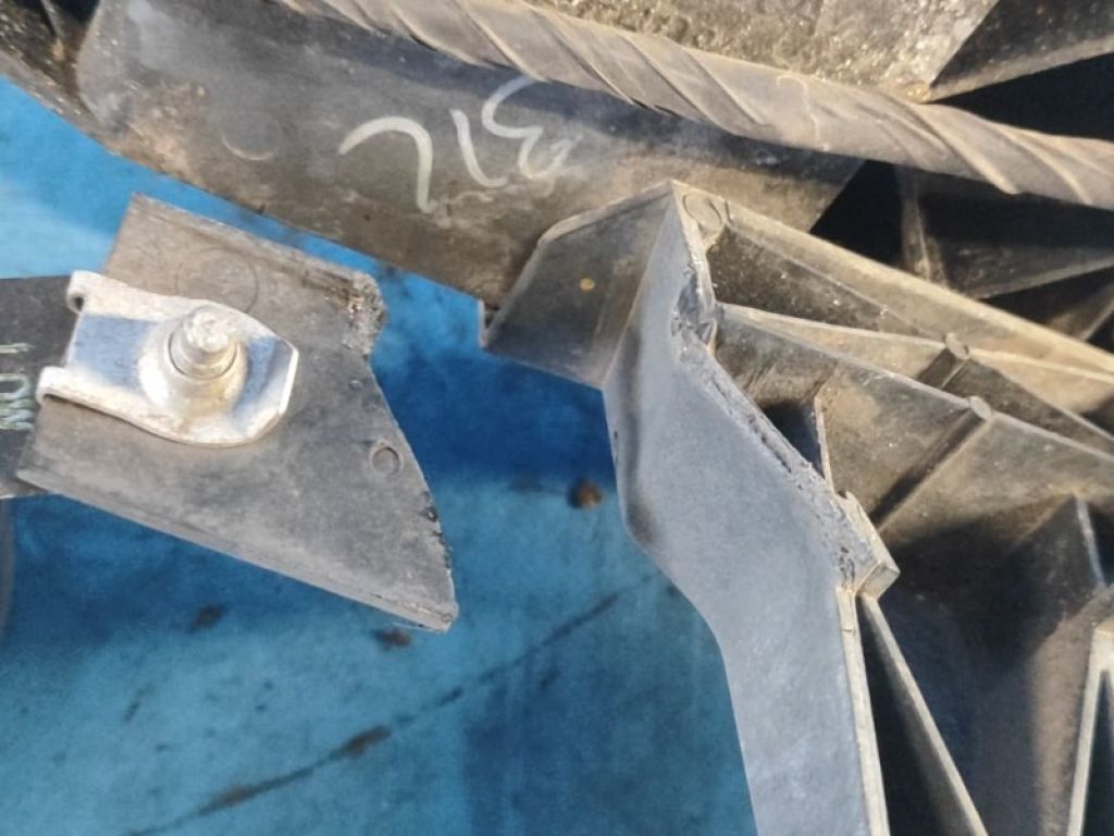 62240-9HS0A | Кронштейн переднього бампера NISSAN ALTIMA L33 12-18 - Фото 5