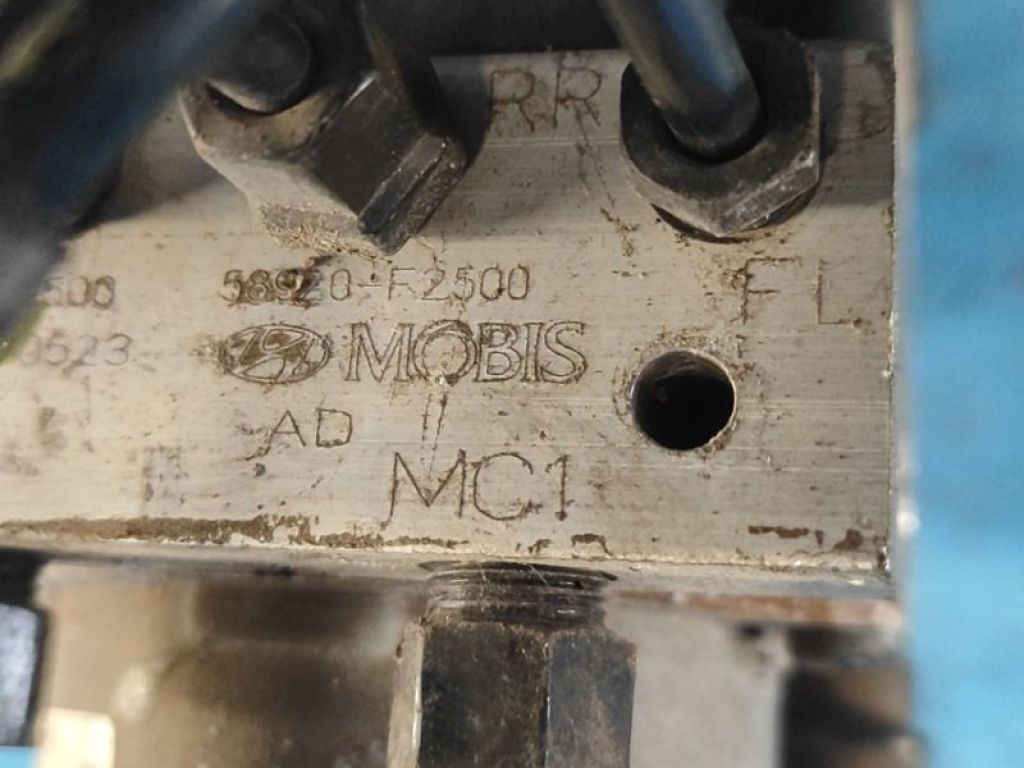 58900-F2500 | Блок антиблокувальної системи HYUNDAI ELANTRA AD 16- - Фото 6