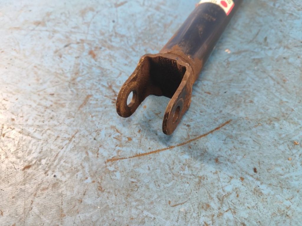 Амортизатор задн. HYUNDAI SONATA YF 10-14 - Фото 4