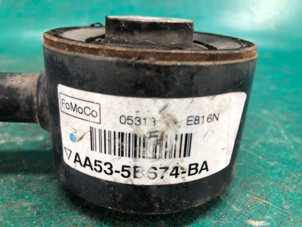 AA5Z-5500-A | Важіль задньої підвіски нижній поперечний LINCOLN MKS 12-16 - Фото 4