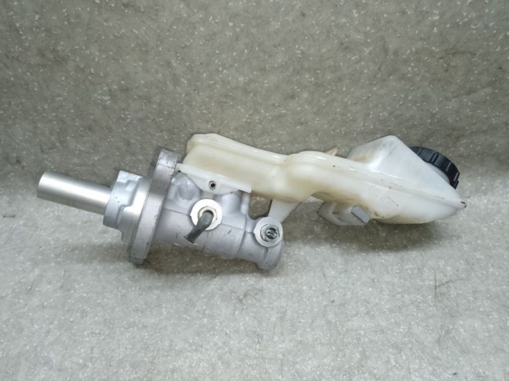 BHY2-43-40Z | Главный тормозной цилиндр MAZDA 3 BM 13-19