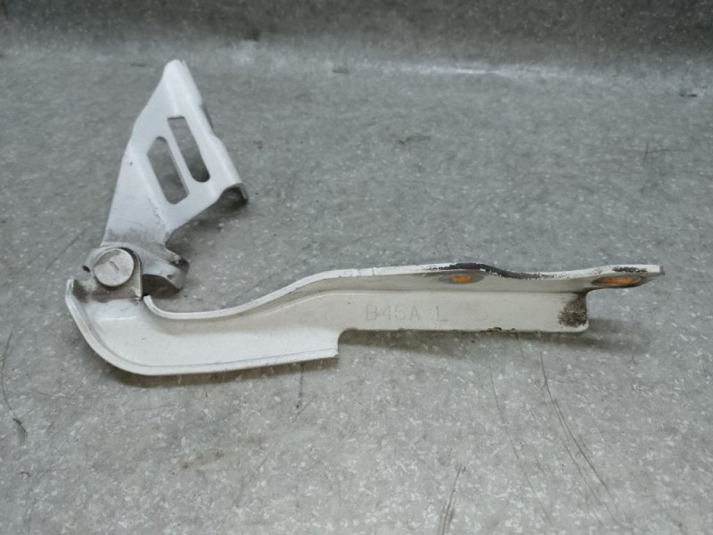 B45A-52-420A | Петля капоту ліва MAZDA 3 BM 13-19 - Фото 3