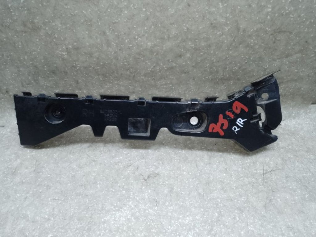 BJT6-50-2H1B | Кронштейн/кріплення заднього бампера праве MAZDA 3 BM 13-19