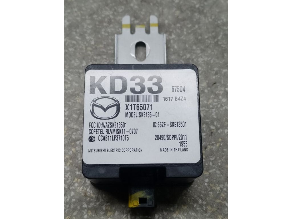 KD33-67-5D4A | Блок електронний MAZDA 3 BM 13-19 - Фото 4