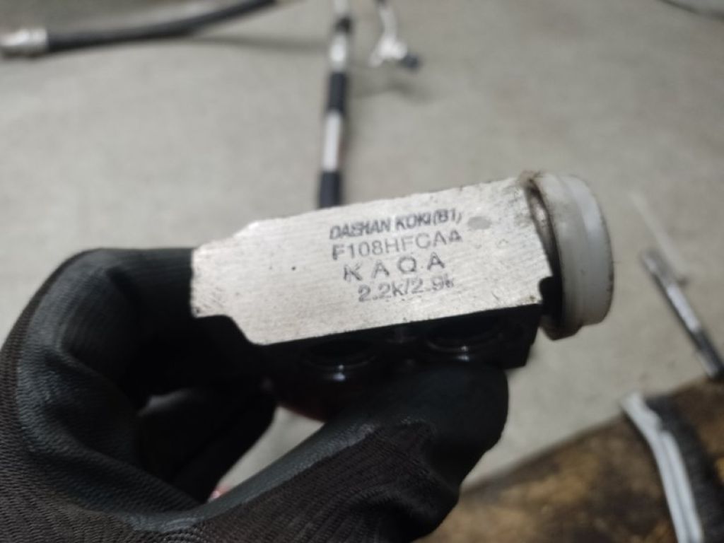 97775A5600 | Трубка кондиціонеру HYUNDAI ELANTRA MD 10-15 - Фото 5