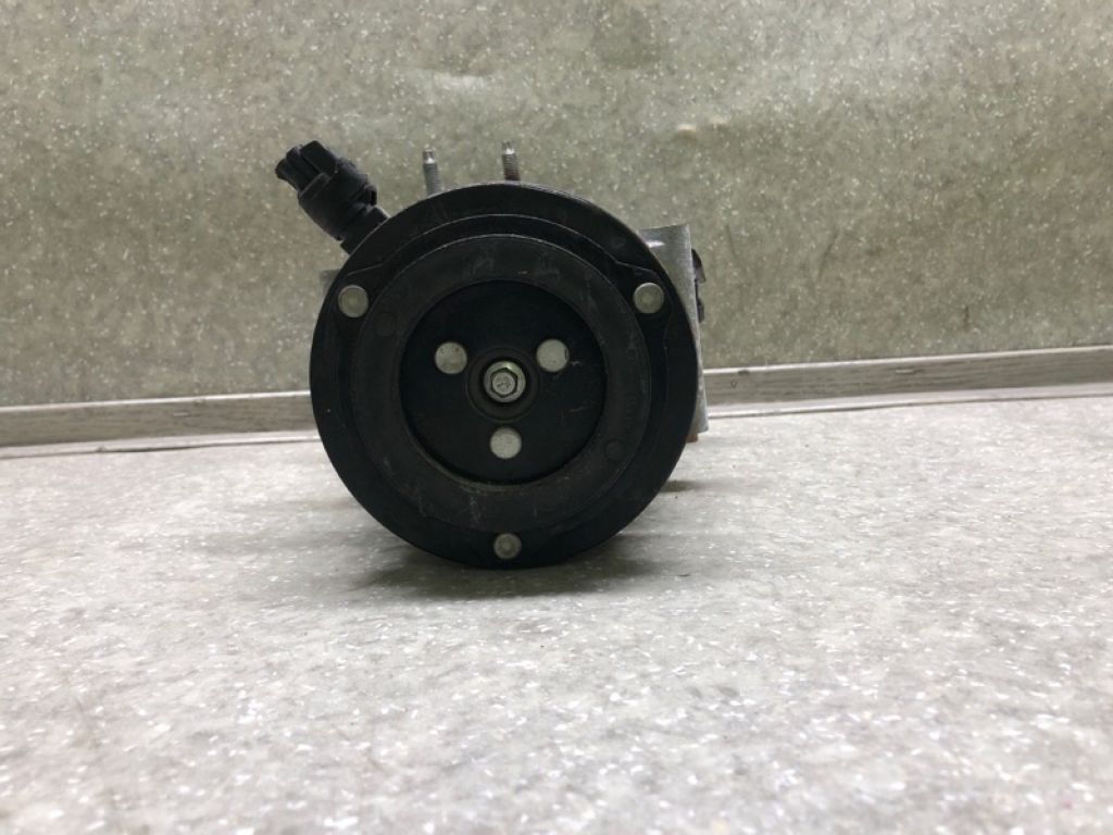 CV6Z-19703-M | Компресор кондиціонера FORD ESCAPE 12-19 - Фото 4