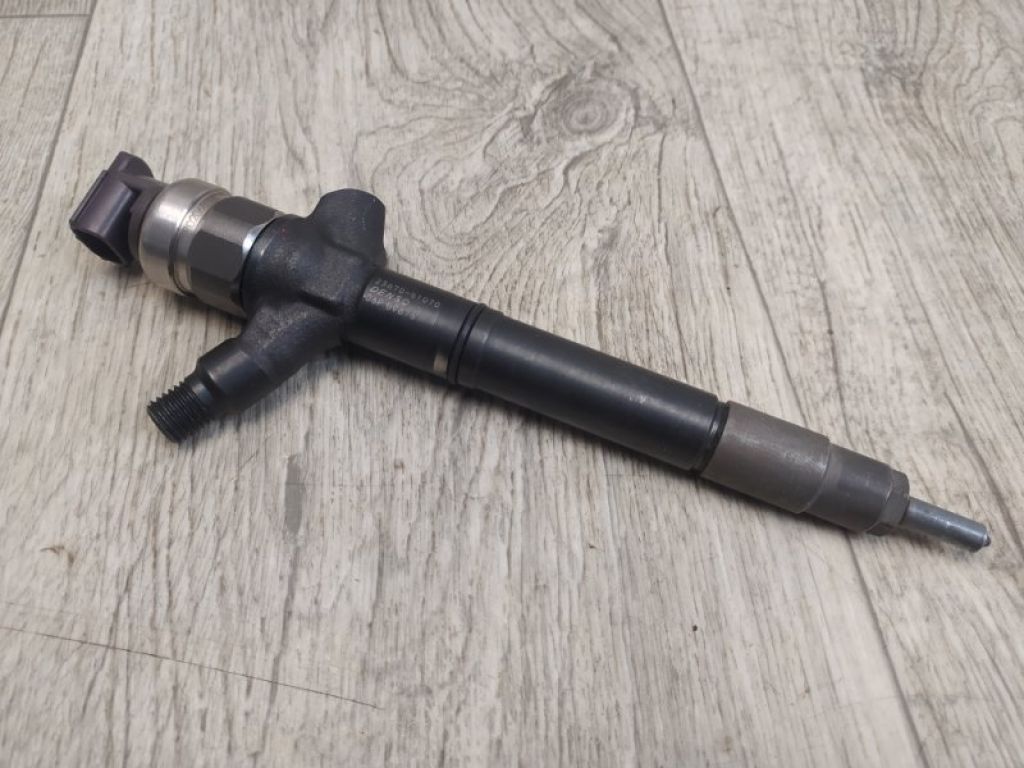 23670-59055 | Форсунка паливна TOYOTA LAND CRUISER 200 08-21