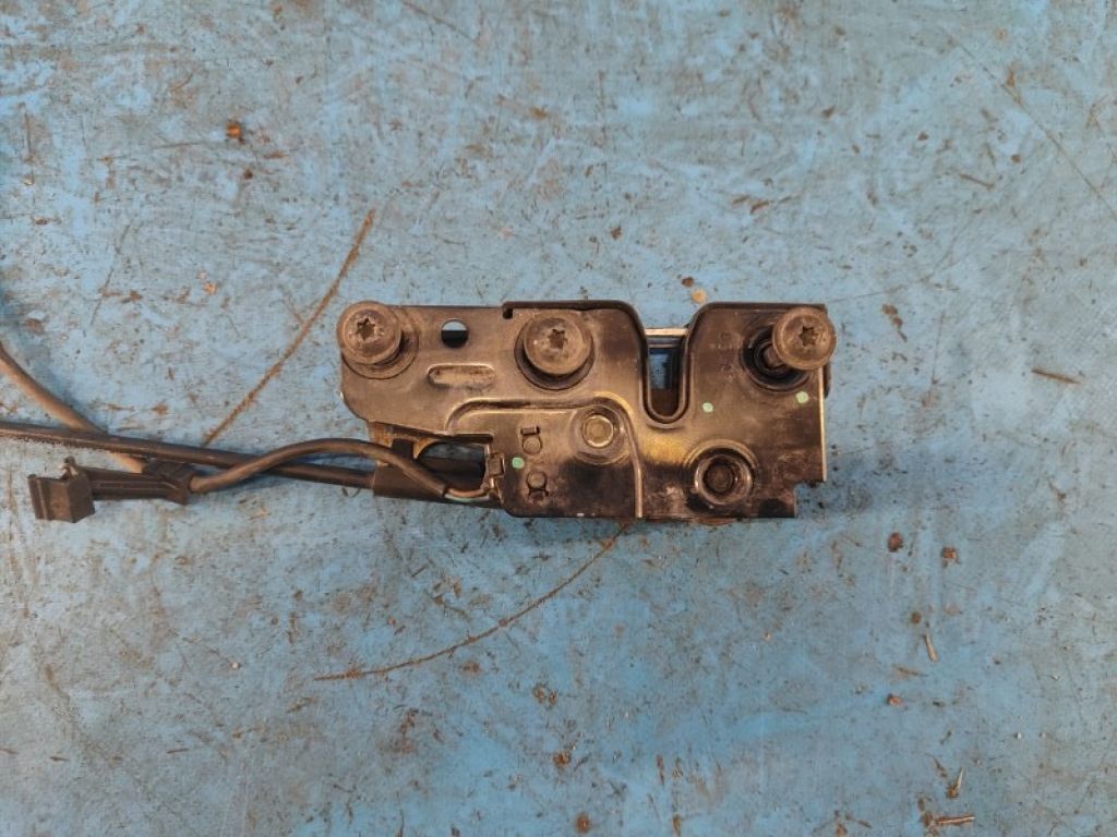 8R0 823 509 A | Замок капоту AUDI Q5 08-16 - Фото 3