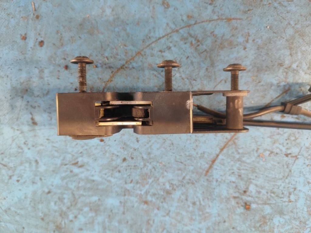 8R0 823 509 A | Замок капоту AUDI Q5 08-16 - Фото 4