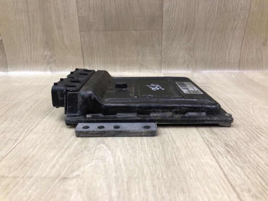 23710ZV51A | Блок керування двигуном NISSAN QX56 / TITAN / ARMADA 04-16 - Фото 2