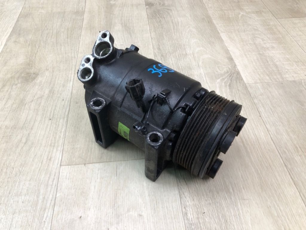 926009FE0B | Компресор кондиціонера NISSAN QX56 / TITAN / ARMADA 04-16
